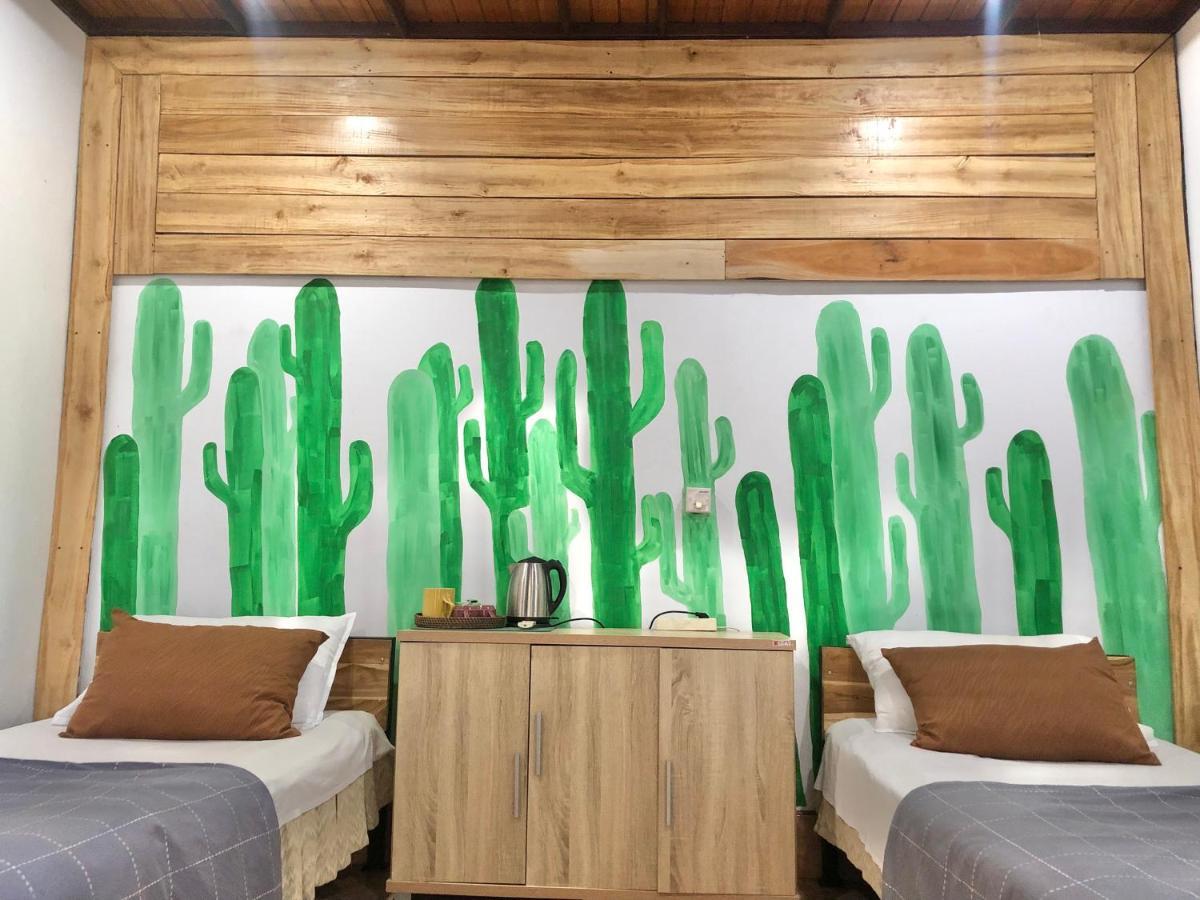 Kayuna Homestay Padangbai  Buitenkant foto